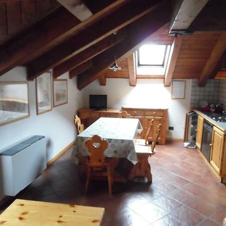 Residence Carola Mezzana  Buitenkant foto
